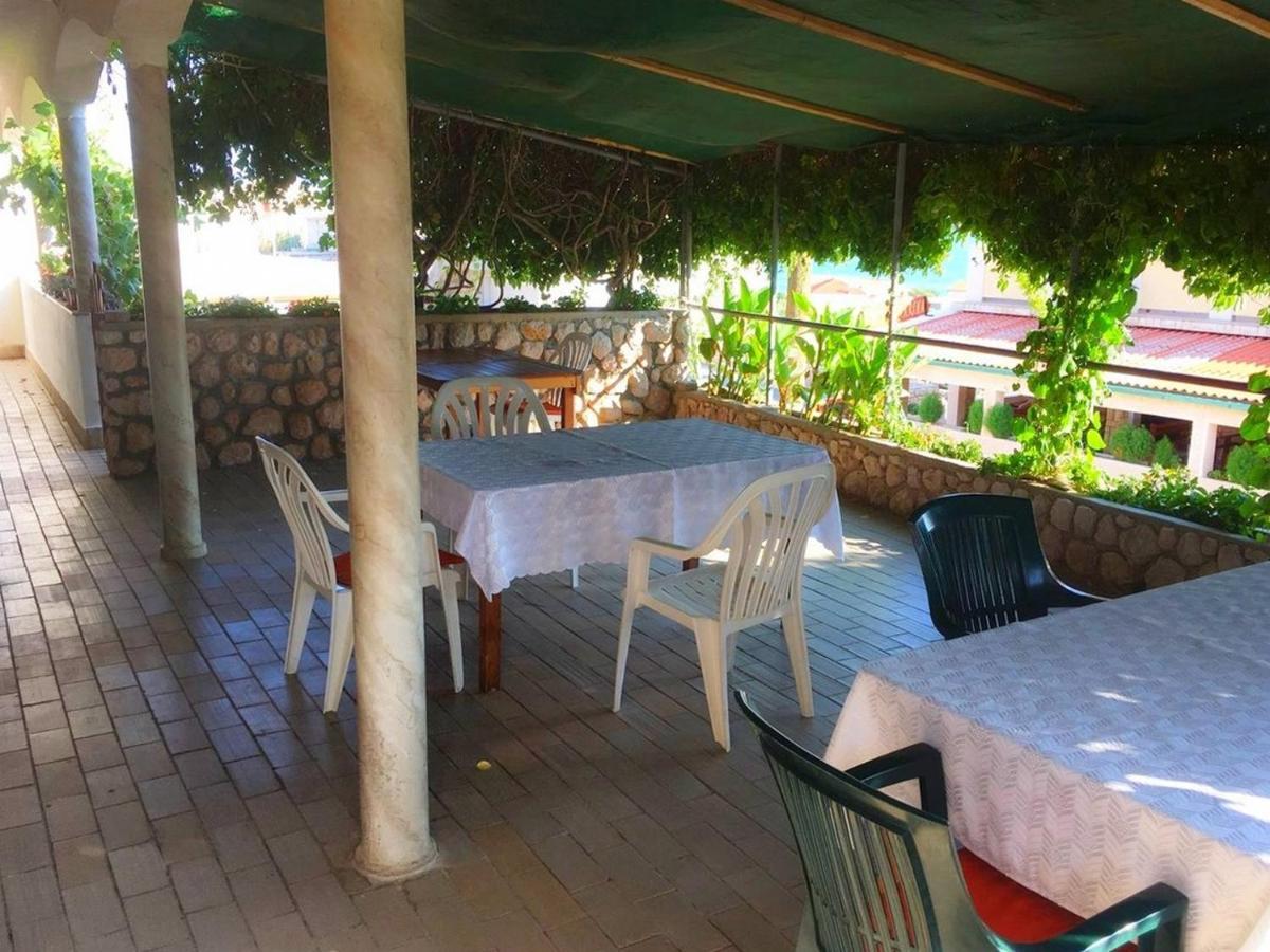 Apartments And Rooms With Parking Space Zubovici, Pag - 16063 외부 사진