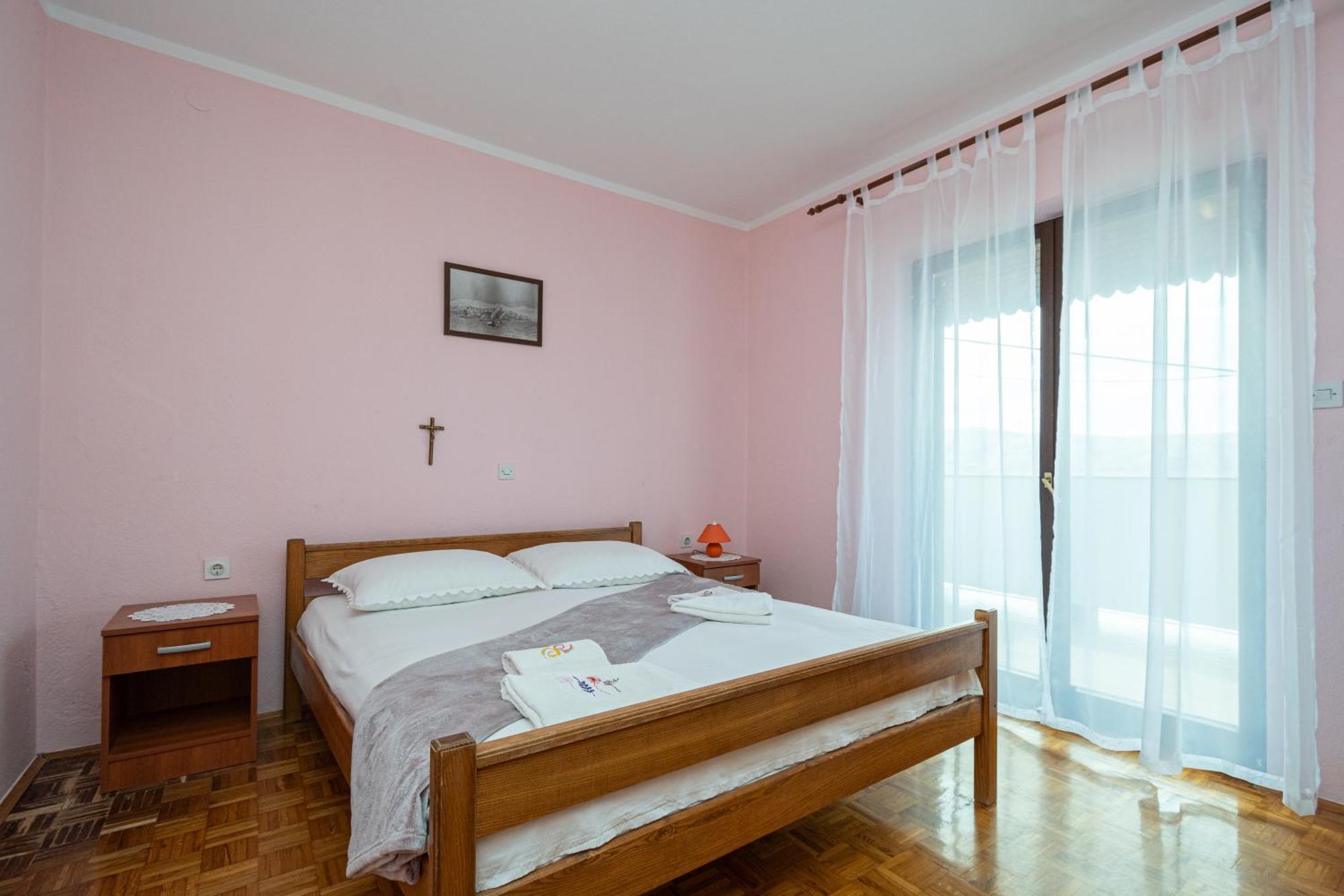 Apartments And Rooms With Parking Space Zubovici, Pag - 16063 외부 사진